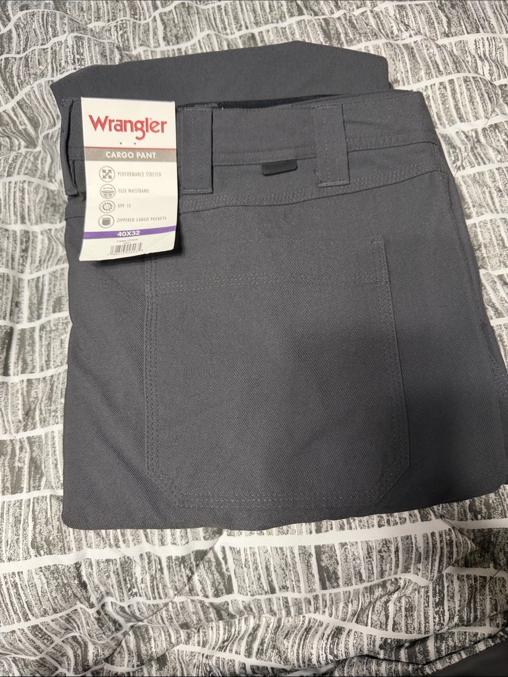 Wrangler Men's Cargo Pants - Charcoal Gray